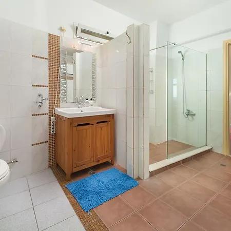 公寓 Amazing With Sea View In Rhodes Town *